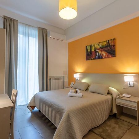 B&B Cairoli メッシーナ エクステリア 写真