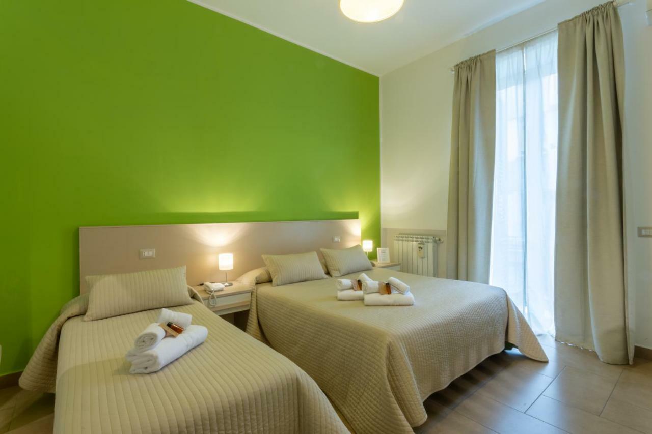 B&B Cairoli メッシーナ エクステリア 写真