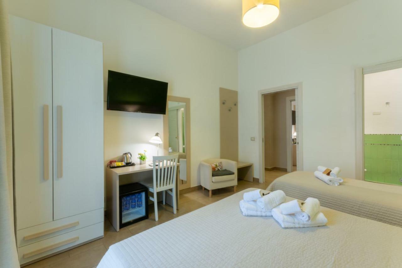 B&B Cairoli メッシーナ エクステリア 写真
