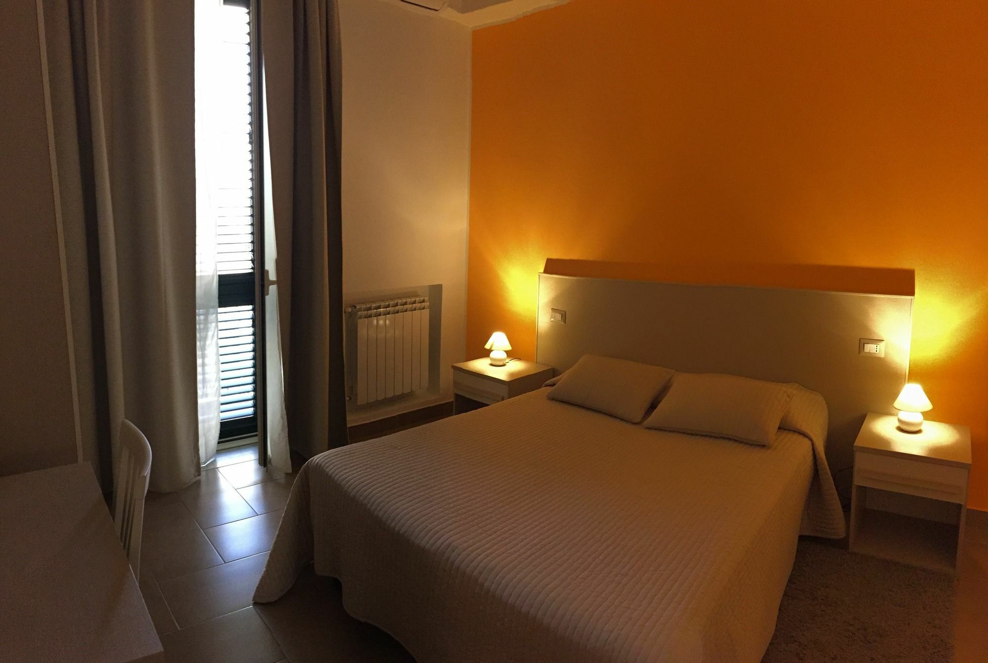 B&B Cairoli メッシーナ エクステリア 写真