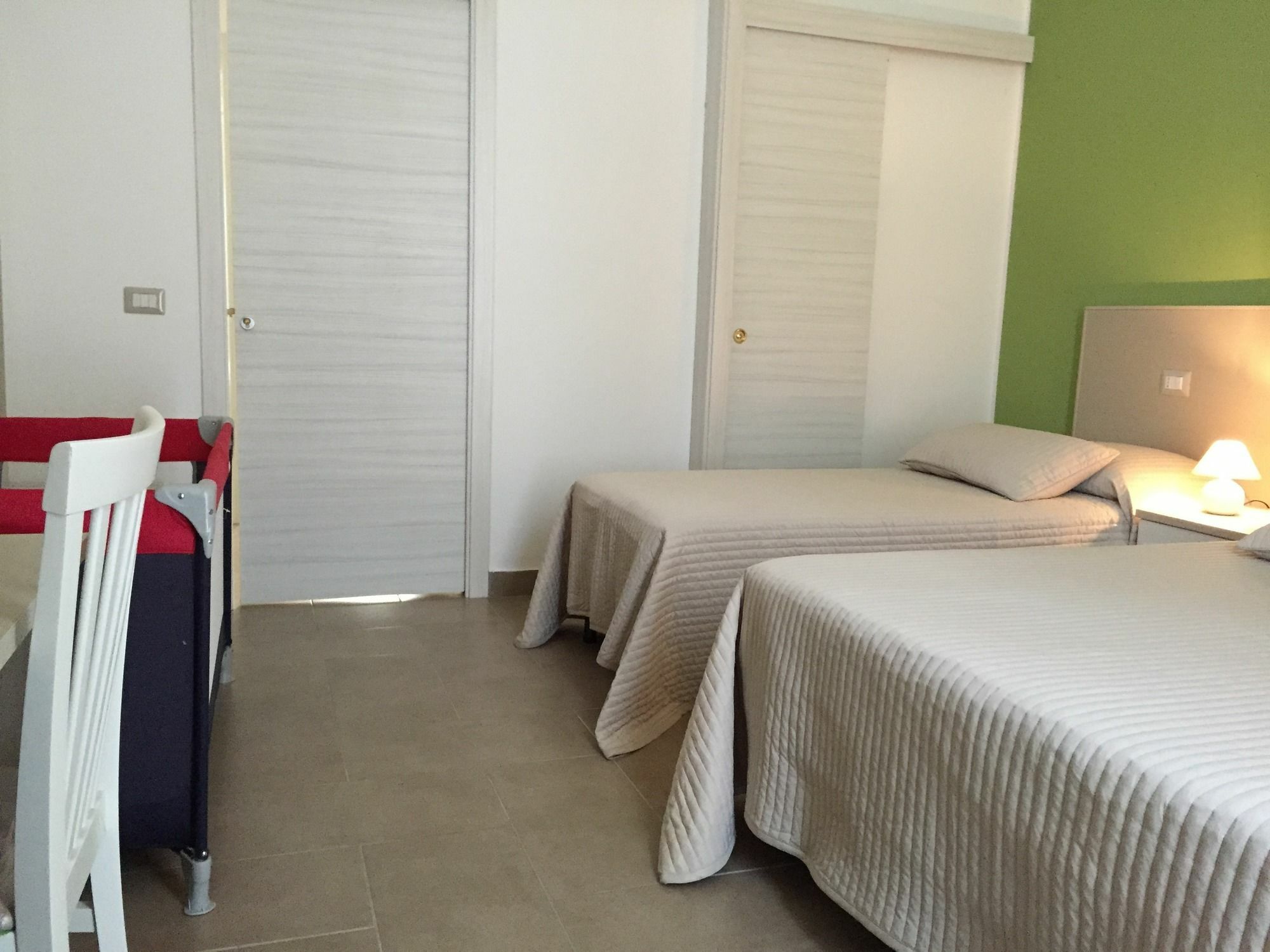 B&B Cairoli メッシーナ エクステリア 写真